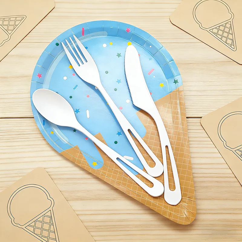 Posate di plastica ecologiche a forma di goccia